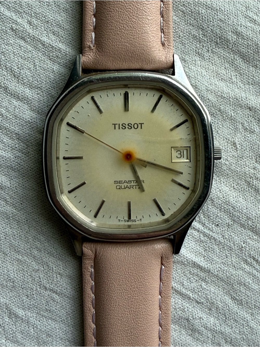 Rare Vintage 1970s Tissot Seastar Q Octagon Crème Patina Dial Quartz Watch
